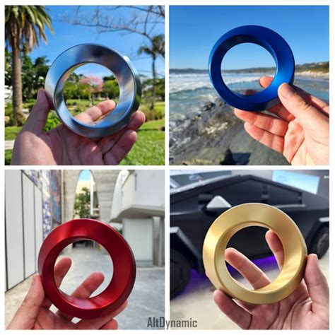 Mobius Strip single-sided mathematical sculpture - Geeky Gadgets