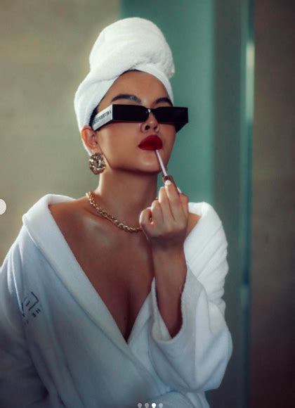 M B M Hot Nh T Vbiz M Ng L C Th N Ph M Qu Nh Anh Sexy N I Lo N L Quy N Nh P H I F A Sau