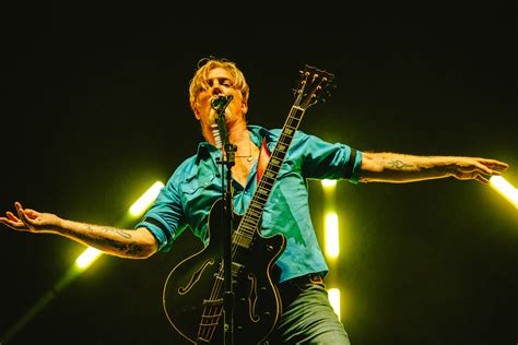 Le Foto Del Nos Alive Con Red Hot Chili Peppers Sam Smith Machine Gun Kelly Rolling