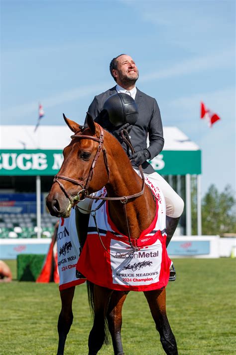 Papa Pasquel Pays Tribute To Beloved Horse - Equnews International