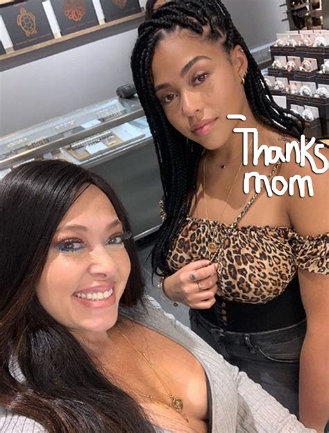 Jordyn Woods Mom Blasts Anyone Trying To Benefit From Her Daughter S Scandal With Merch