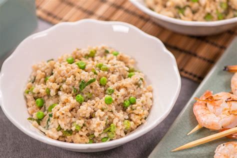 Oat Risotto with Parmesan and Peas - Oats Everyday