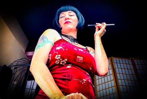 Femdom Smoking Ass Tease Long Legs Short Hair MistressSelinaMinx Official Photos