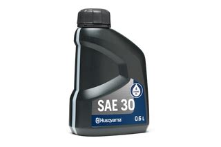 Husqvarna 4 Stroke SAE 30 WP Engine Oil | Husqvarna UK