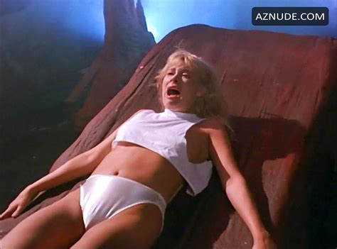 KAREN MAYO CHANDLER Nude AZNude