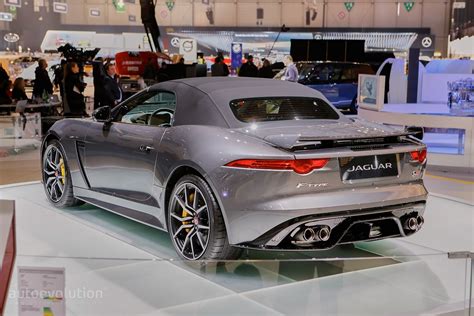 Jaguar F Type Svr Coupe And Convertible Show The True Power Of The V