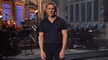 Ladies And Gentlemen The Weekend Daniel Craig GIF - Ladies And ...