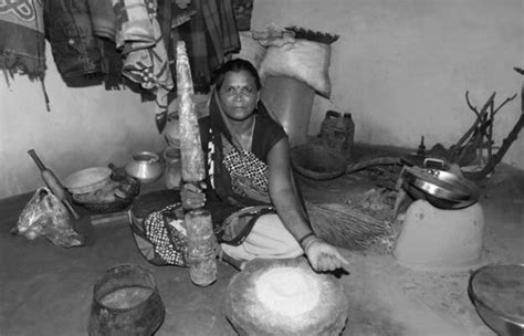 Kol Tribe Of Jharkhand Photos कोल जनजाति की दुर्लभ तस्वीरें
