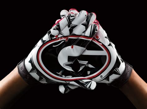 The Georgia Bulldogs' Nike Pro Combat Uniforms: A Dispassionate ...