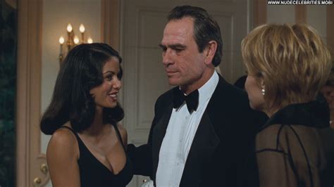 Vaitiare Bandera Cleavage Celebrity Beautiful Babe Posing Hot