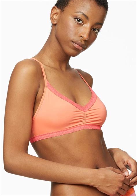 Jusqu De Rabais Pendant Une Grosse Vente De Lingerie Cette Semaine Nightlife