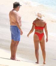 LINDA HOLLIDAY Nude AZNude