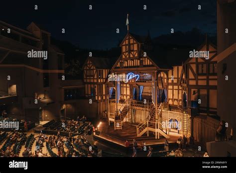 Elizabethan Stage Ashland Oregon Hi Res Stock Photography And Images