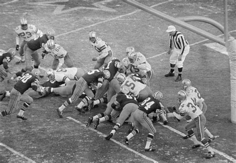 Throwback photos: 50th anniversary of the 'Ice Bowl' — the coldest game ...