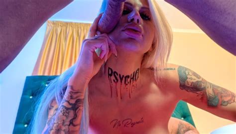 Nicole Barbie Cuckolded In Adult LiveCam Show VR Porn Video VRPorn