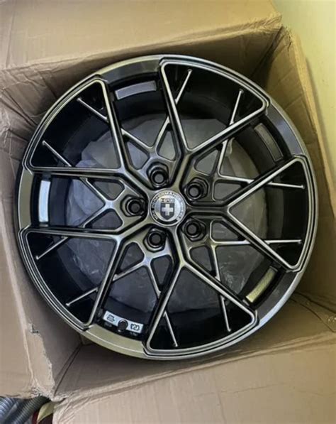 Шины летние Bridgestone 215/45 R17, литые диски 7,5Jx17 ET-36 5x112 на ...