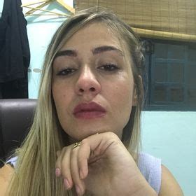 8 Hot Sexy Gabriella Borges Bikini Pics