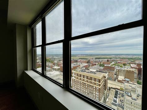 106 W. 11th St. Kansas City, MO 64105 - Boveri Realty Group