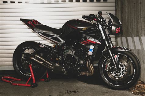 Umgebautes Motorrad Triumph Street Triple Von Warm Up Zweiradtechnik