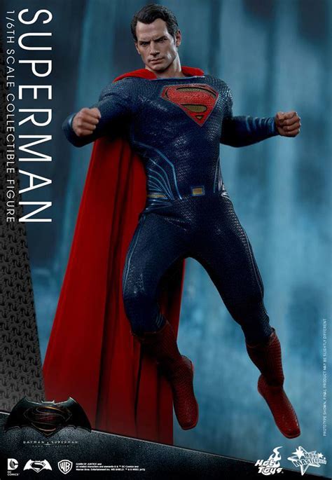 Batman V Superman Official Reveal Of Hot Toys Batman And Superman The Toyark News