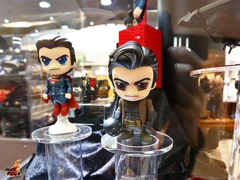 Massive Batman V Superman Display From Hot Toys The Toyark News
