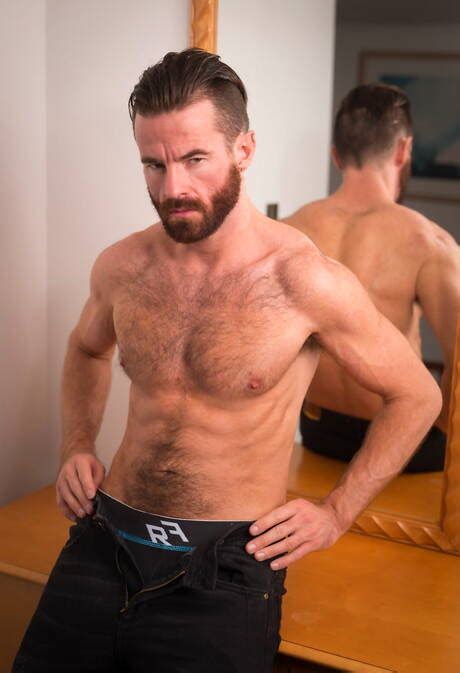 Irish Gay Bear Brendan Patrick And American Hunky Guy Hugh Hunter Shows A Strong Body