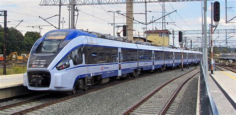 W Polsce PKP Intercity wprowadza nową promocję Przejazdy grupowe będą