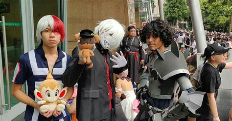 Netizen Rages Over Anime Enthusiasts Who Wore Clothes Bearing Hentai At A Kl Shopping Mall