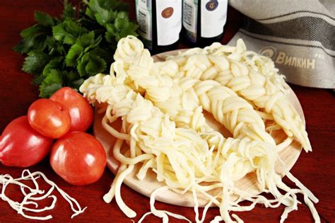 Армянский сыр (соленый чечил) - рецепт с фото пошагово