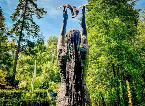 The Sculpture Park, Farnham, Surrey | BaldHiker