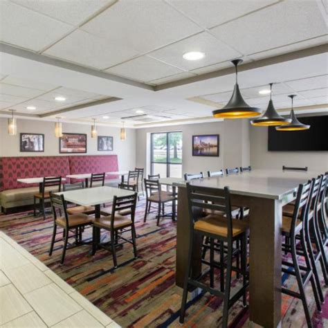 LaQuinta Inn & Suites by Wyndham Goodlettsville - Nashville ...