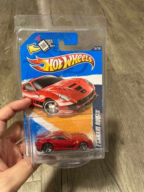 Selling A Set Of Hot Wheels Ferrari 599xx Red And Black Hotwheels Rlc R34 Hobbies Toys