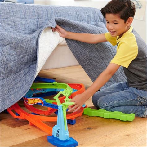 Hot Wheels Bumerang Çemberli Yarış Pisti HTK Toptan Oyuncak Fiyatı Samatlı Online B B