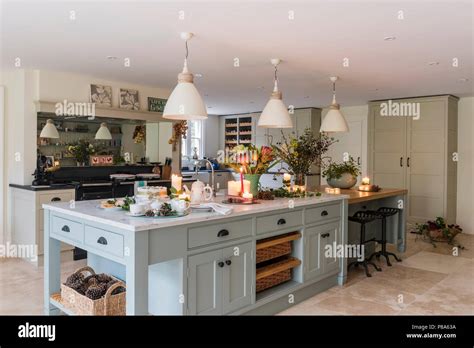 Farmhouse Kitchen Pendant Lighting Over Island - WALL KITCHEN CORNER