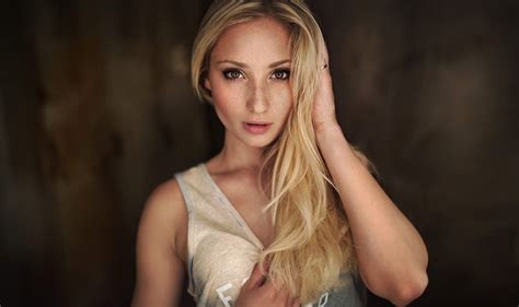 Women Blonde Face Portrait Freckles Wallpaper Girls Wallpaper Better