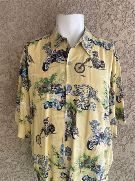 Vintage Harley Davidson Hawaiian All Over Print Butto Gem