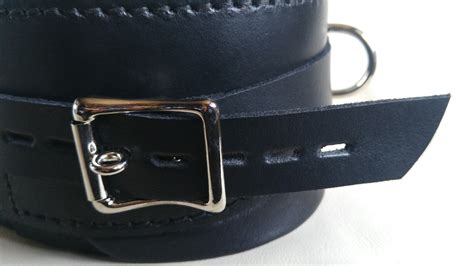 Heavy Duty Padded Posture Collar Classic Black