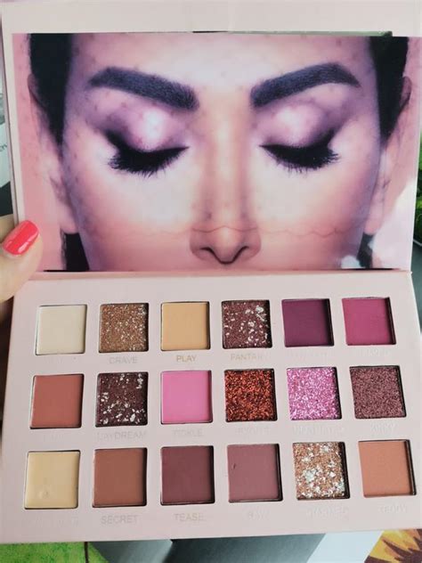 Huda Beauty Nude Palette