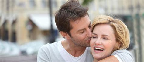 Honeymoon Sex Guide Smashing Tips To Satisfying Newlywed Sex