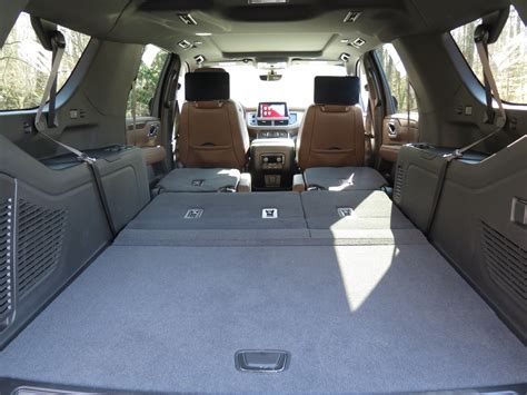2023 Chevrolet Suburban 65 Interior Photos Us News