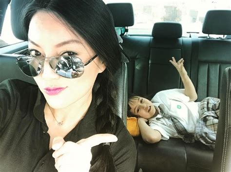 Nhan sắc nhí Thái Lan từng khiến các hot girl thời nay chạy dài bây giờ ra sao