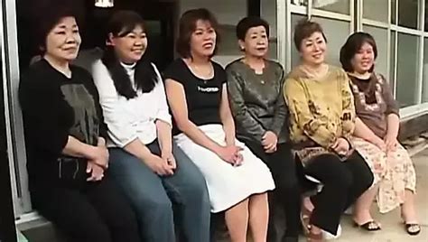 Amateur Asiatischer Amateur Dreier Behaarte Schwestern Retro XHamster