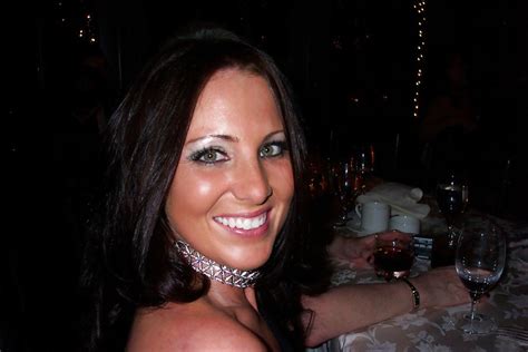 Vewry Red Hot Super Steamy Mummy ZB Porn