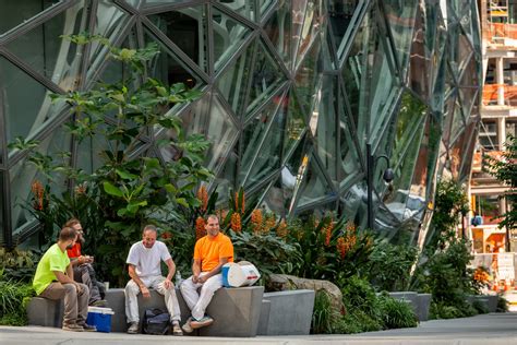 Global businesses react to the new Amazon corporate headquarters address 1