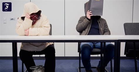 Auch Freund Verurteilt Mutter Bietet Sex Mit Tochter An Und Erh Lt Vier Jahre Haft