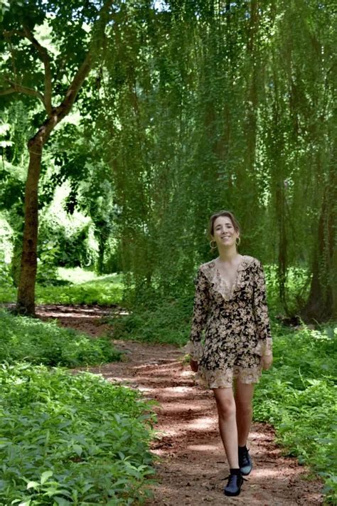 Can Someone Fuck Me In The Woods Scrolller