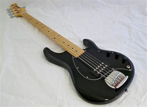 Review: Sterling SUB Ray4 + Ray5 – Kitarablogi.com – Finland's premier ...