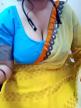 Aish Fully Naked Stripping On Cam For Online Porn Video Show SexualLib