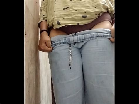 Riya Thakur Take Bottle In Her Anal XVIDEOS