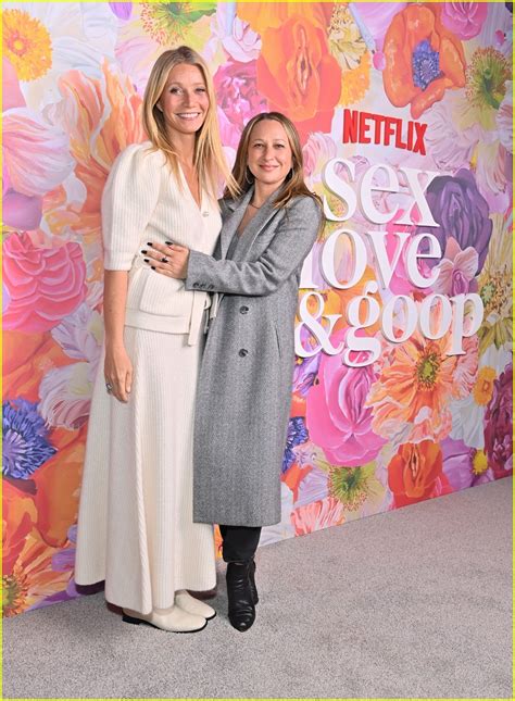 Gwyneth Paltrow Gifts Star Studded Crowd With Goop Vibrators At Screening Of Sex Love Goop
